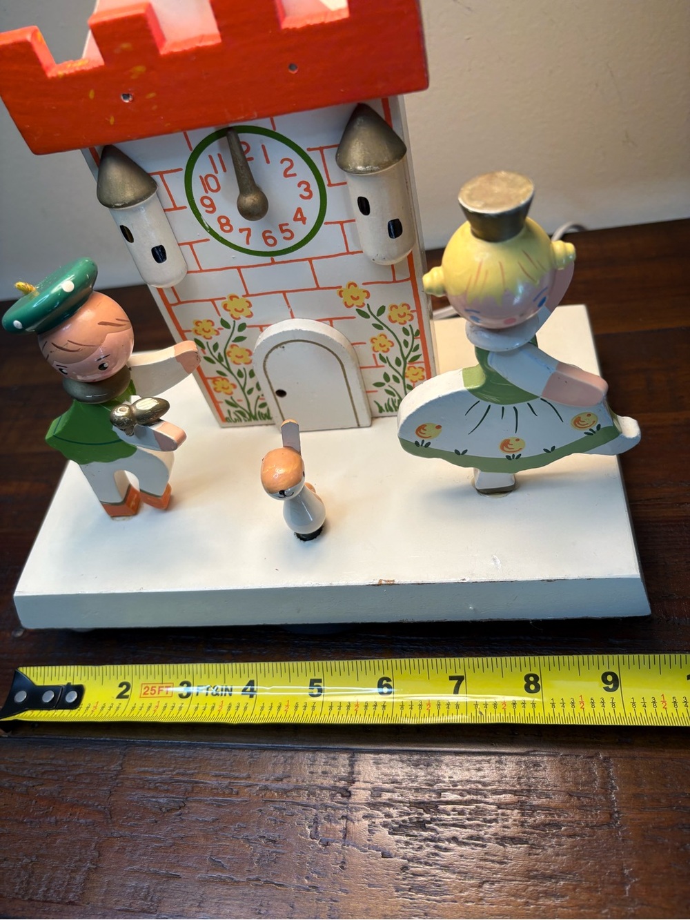 Vintage Irma Wooden Children’s Lamp Featuring Hand-Painted Figures - Picture 11 of 15